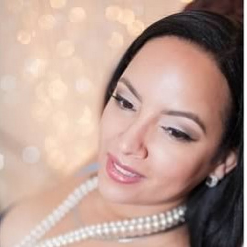 Meet your Posher, Raquel